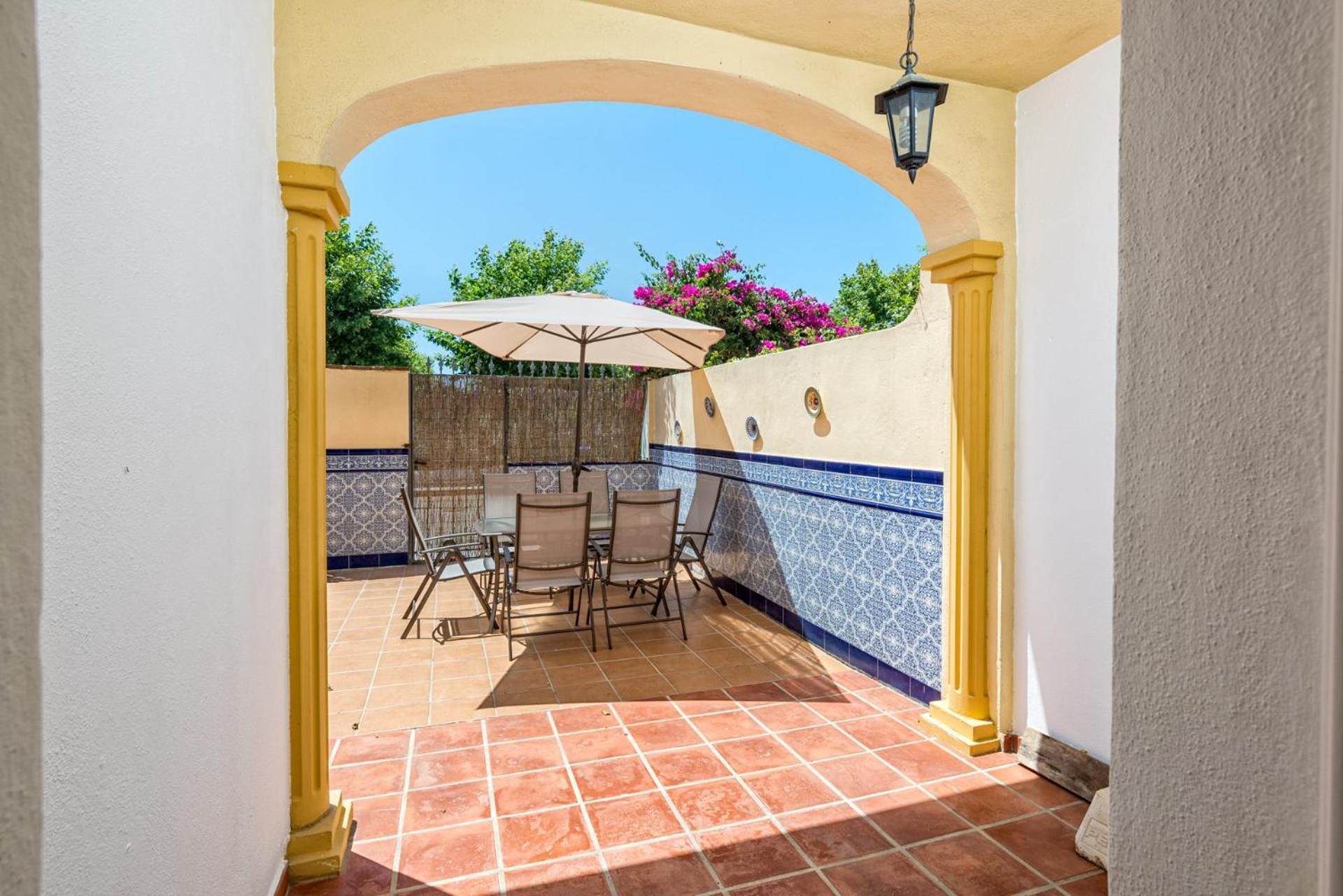 Castillo Sohail Townhouse Near The Beach By Costarentals - Ref 101 フエンヒロラ エクステリア 写真
