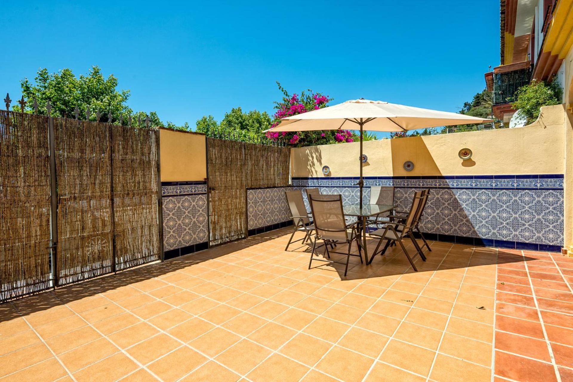 Castillo Sohail Townhouse Near The Beach By Costarentals - Ref 101 フエンヒロラ エクステリア 写真