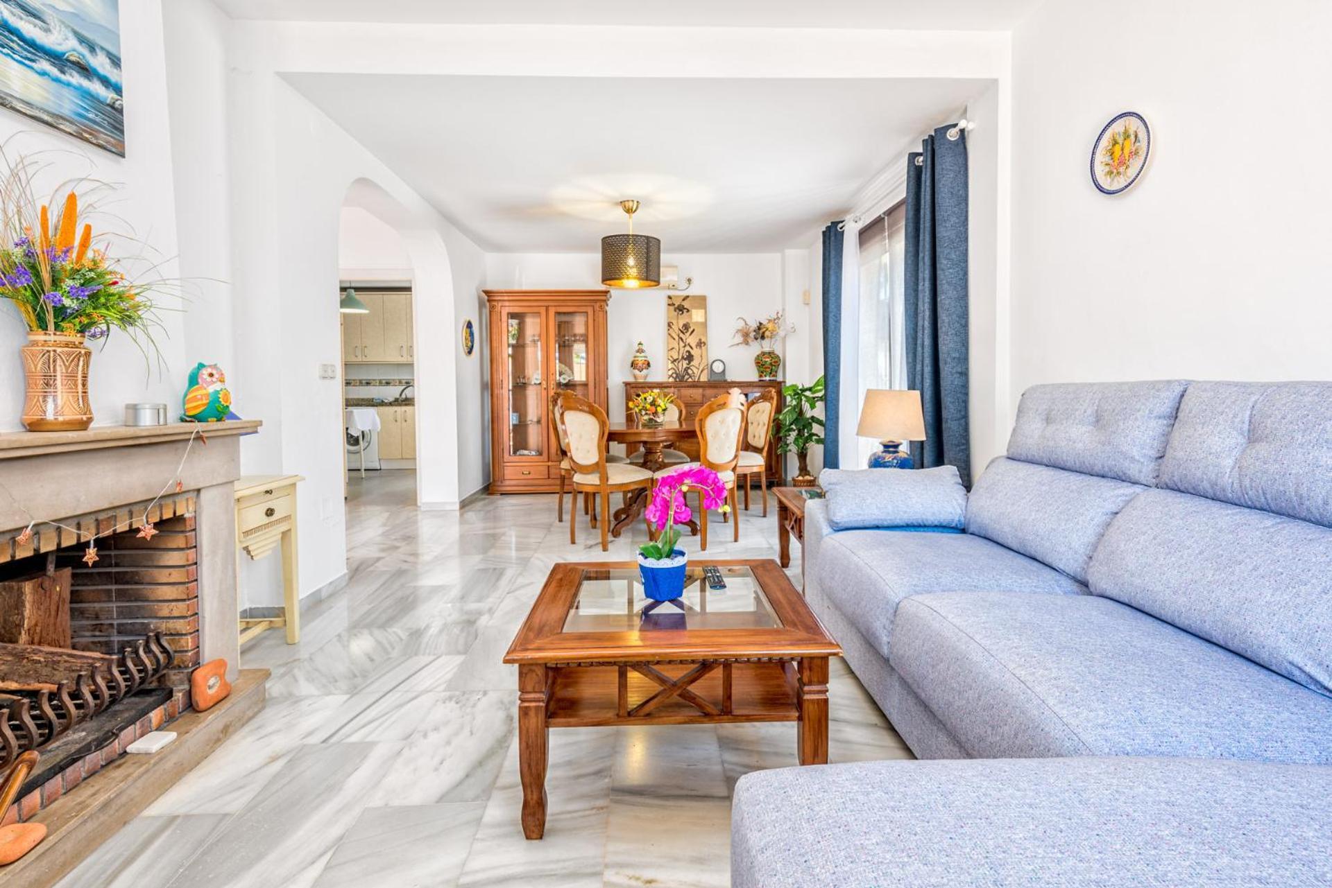 Castillo Sohail Townhouse Near The Beach By Costarentals - Ref 101 フエンヒロラ エクステリア 写真
